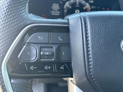 Used 2022 Toyota Tundra Capstone AWD/4WD image 10