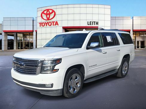 Used 2017 Chevrolet Suburban Premier image 1