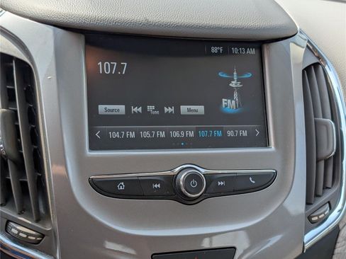 Used 2017 Chevrolet Cruze Premier FWD image 27