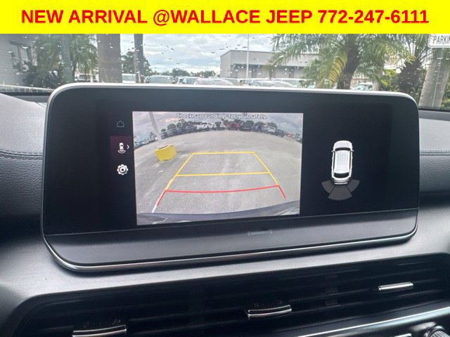 Used 2022 Kia Telluride LX AWD/4WD image 3