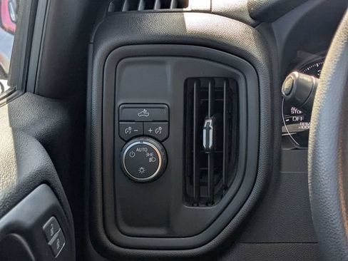 Used 2022 Chevrolet Silverado 1500 Custom RWD image 19