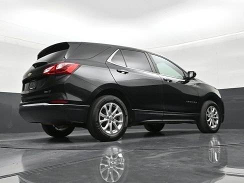 Used 2021 Chevrolet Equinox LT AWD/4WD image 24