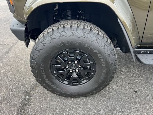 Used 2025 Ford Bronco Raptor image 7