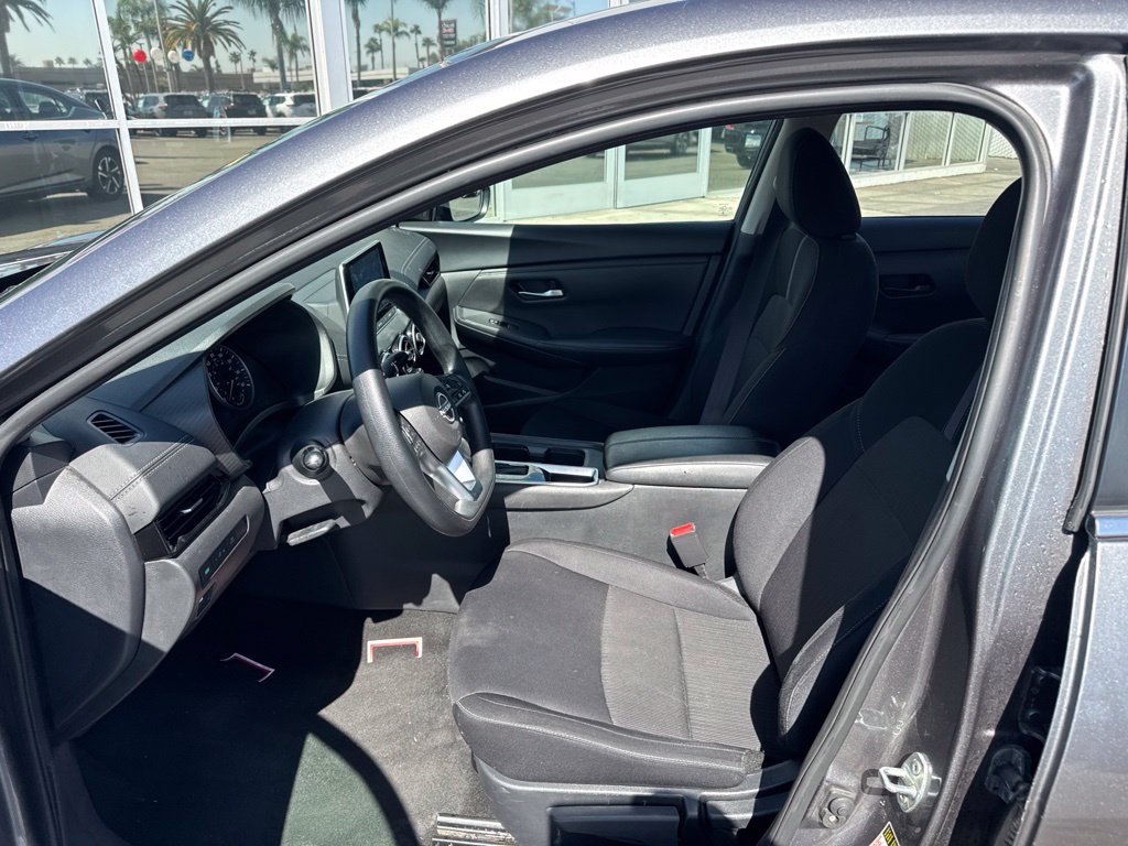 Used 2024 Nissan Sentra SV FWD image 16