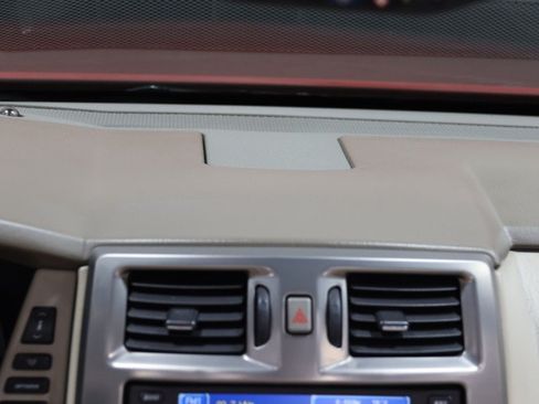 Used 2005 Cadillac XLR RWD image 50
