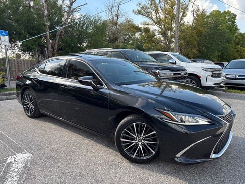 Used 2022 Lexus ES 350 w/ Premium Package image 5