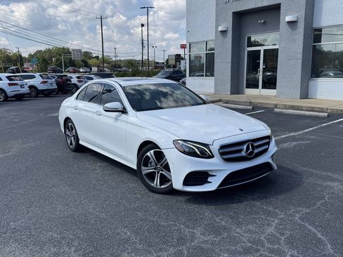 Used 2018 Mercedes-Benz E 300 w/ Premium 1 Package image 8
