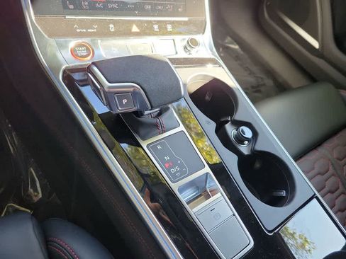 New 2026 Audi RS 6 performance image 17