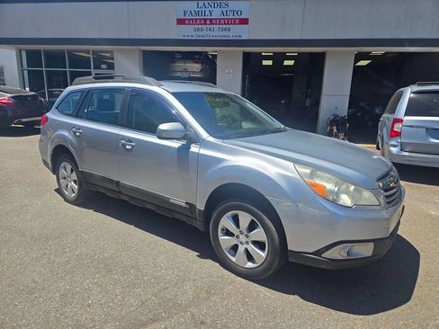 Used 2012 Subaru Outback 2.5i AWD/4WD image 1