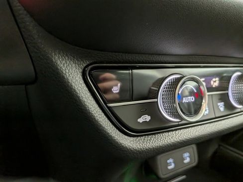 New 2026 Honda HR-V EX-L image 8