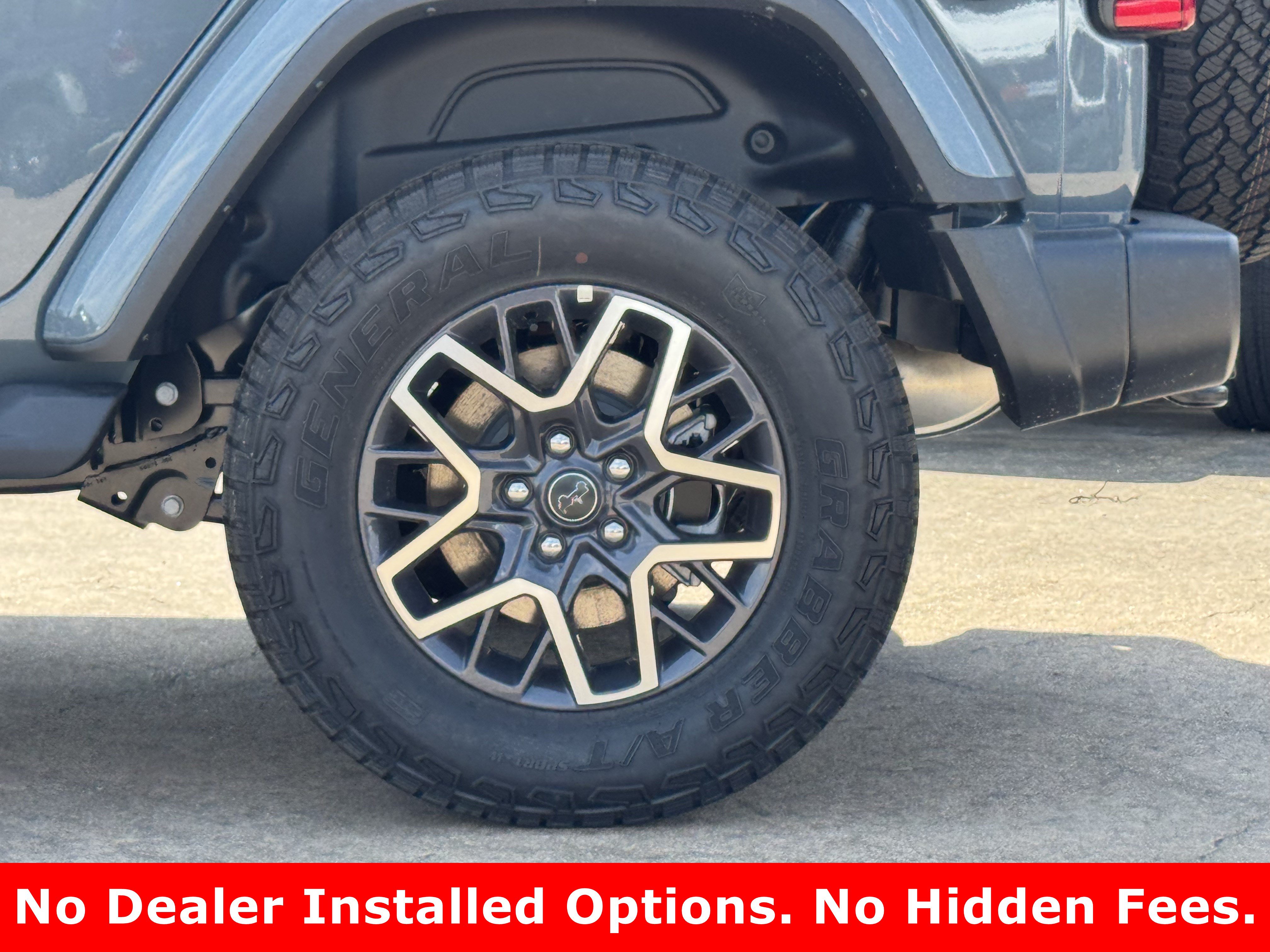 New 2026 Jeep Wrangler Unlimited Sahara AWD/4WD image 8