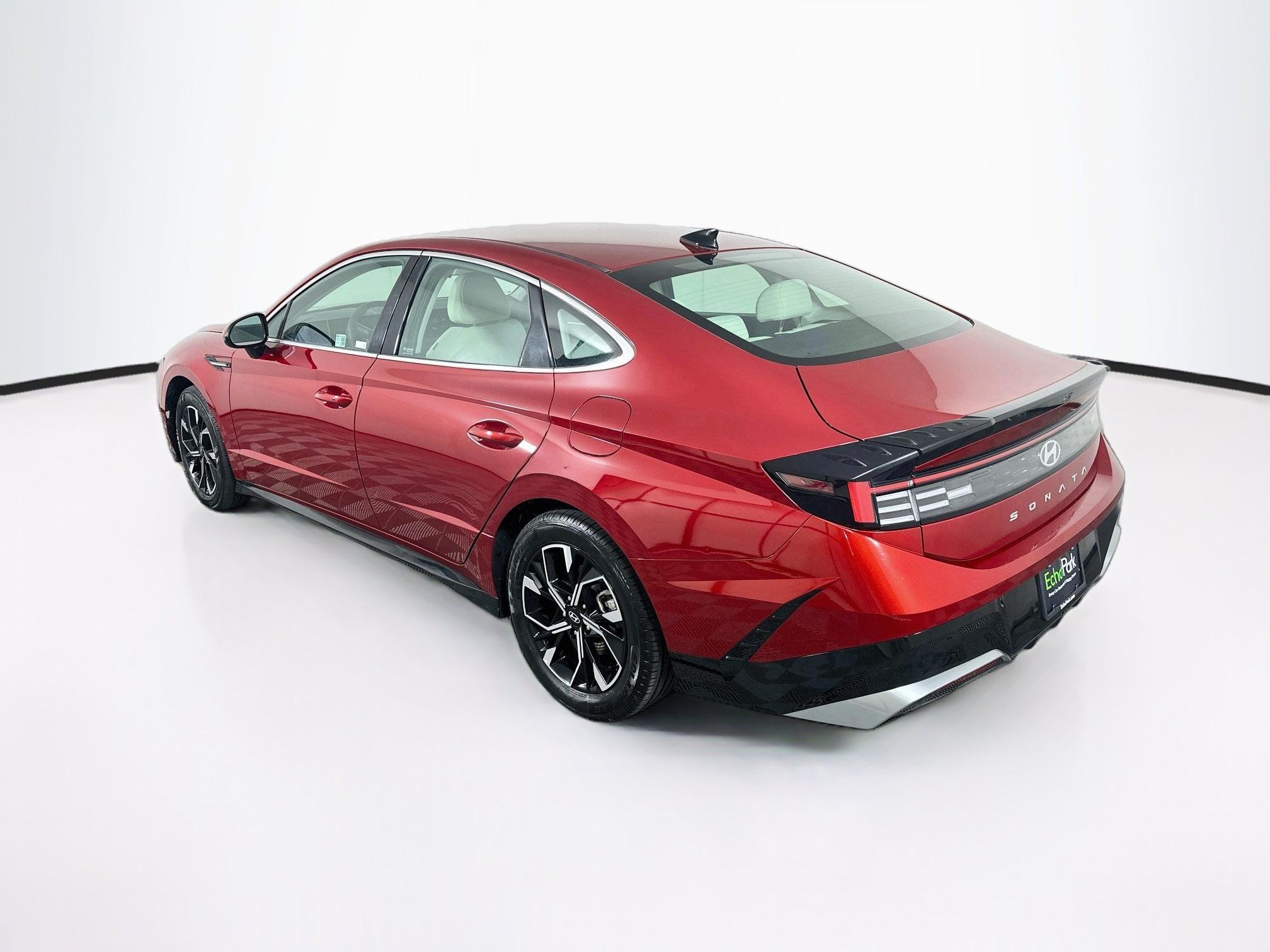 Used 2025 Hyundai Sonata SEL FWD image 5
