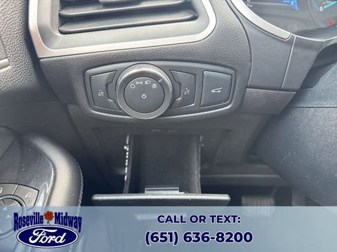 Used 2015 Ford Edge SEL w/ Equipment Group 201A FWD image 26
