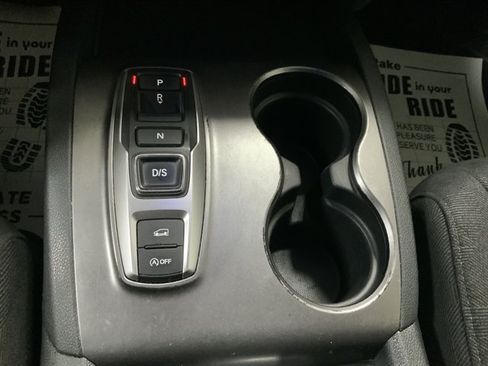 Used 2022 Honda Pilot Sport image 35