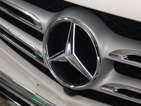 Certified 2018 Mercedes-Benz GLC 300 GLC 300 image 12