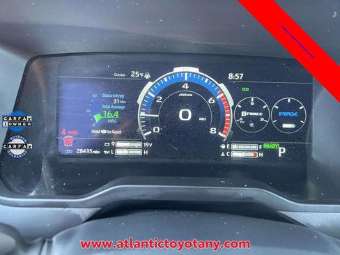 Used 2024 Toyota Sequoia SR5 w/ SR5 Premium Package AWD/4WD image 29
