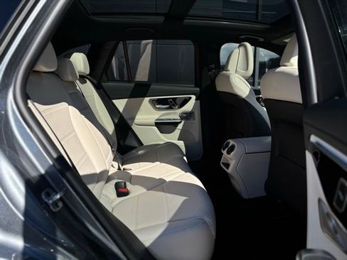 Certified 2023 Mercedes-Benz GLC 300 4MATIC image 43