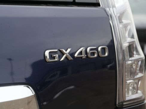 Used 2019 Lexus GX 460 Premium image 10