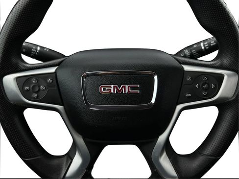 Used 2023 GMC Acadia SLE FWD image 23