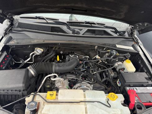 Used 2012 Jeep Liberty Sport image 19