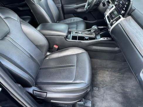Used 2021 Kia Sorento EX FWD image 15