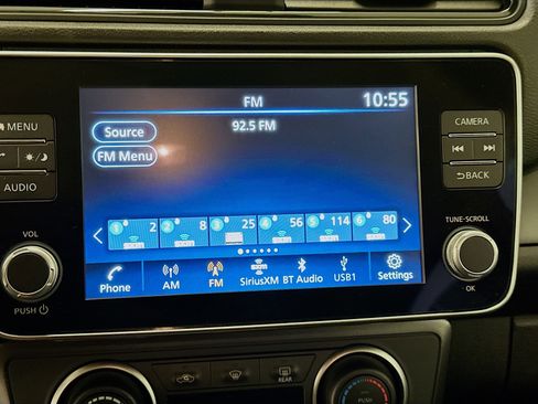 Used 2025 Nissan Leaf S FWD image 21
