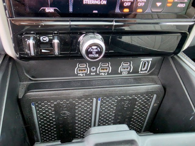 Used 2025 RAM 1500 Tungsten w/ Off Road Group AWD/4WD image 27