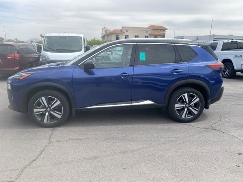 Used 2021 Nissan Rogue SL w/ Premium Package image 9