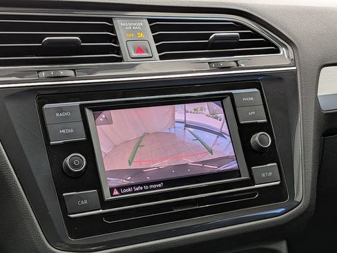 Used 2019 Volkswagen Tiguan S w/ Driver Assistance Package AWD/4WD image 20