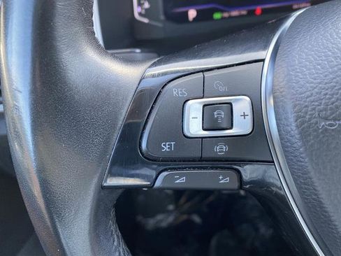 Used 2019 Volkswagen Atlas SEL Premium image 30