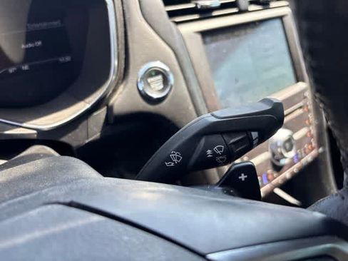 Used 2017 Ford Fusion Titanium FWD image 17