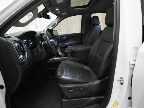 Used 2022 GMC Sierra 1500 Denali w/ Denali Premium Package AWD/4WD image 7