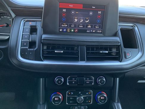 Used 2022 Chevrolet Suburban LS image 25