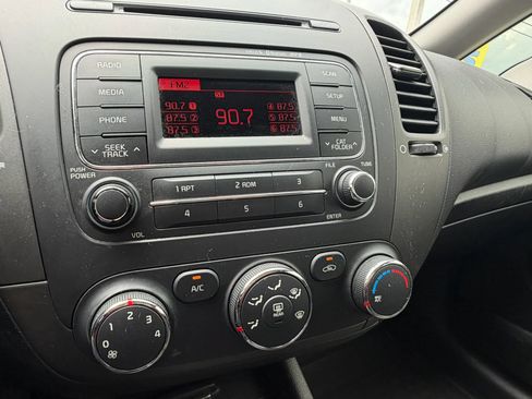 Used 2015 Kia Forte LX w/ Popular Package FWD image 17