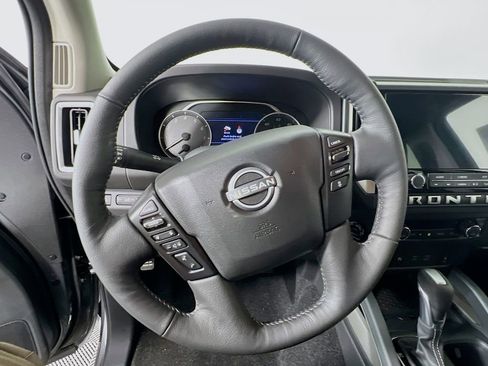 New 2026 Nissan Frontier SV w/ SV Convenience Package image 10