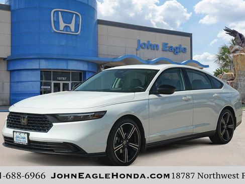 Certified 2026 Honda Accord SE image 1