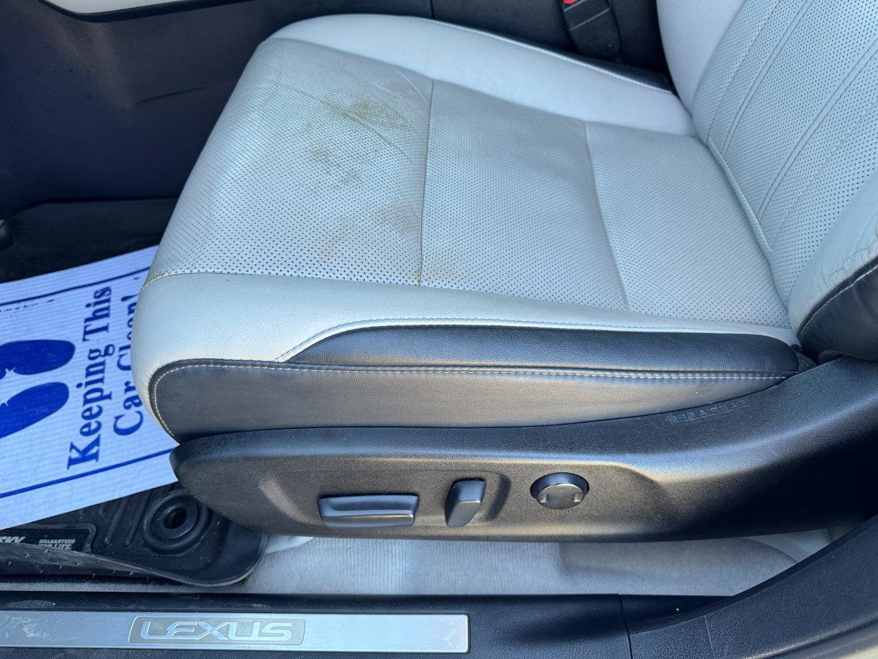 Used 2016 Lexus RX 350 FWD w/ Premium Package image 23
