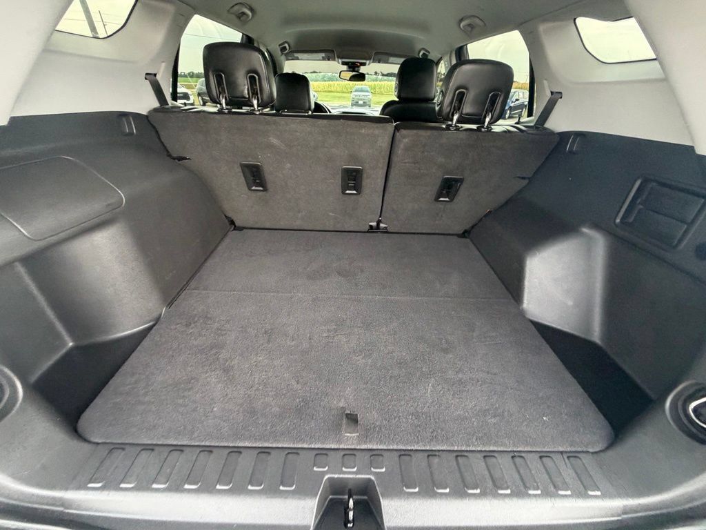 Used 2020 GMC Terrain SLT FWD image 26