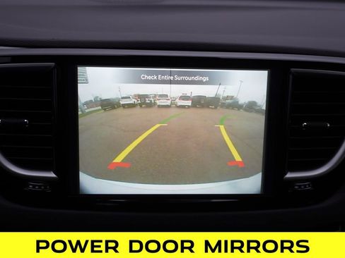 New 2026 Chrysler Voyager LX image 15