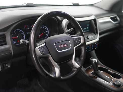Used 2019 GMC Acadia SLE image 22