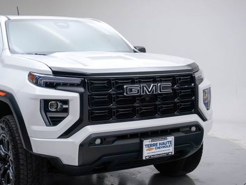 Used 2025 GMC Canyon Elevation w/ Convenience Package image 11