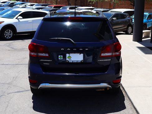 Used 2020 Dodge Journey Crossroad FWD image 10