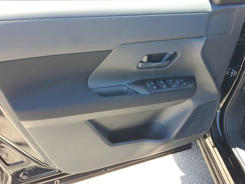 New 2026 Nissan Kicks S FWD image 17