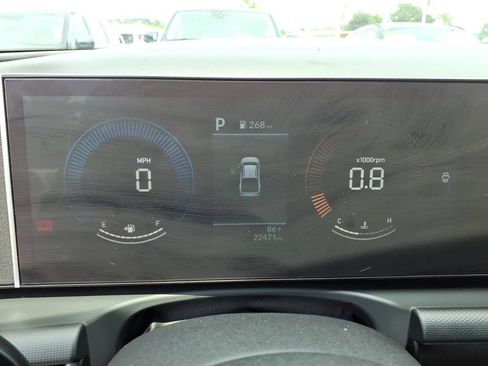 Used 2025 Hyundai Santa Cruz SEL FWD image 8