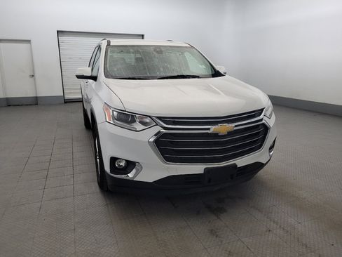 Used 2020 Chevrolet Traverse LT w/ Driver Confidence II Package AWD/4WD image 14