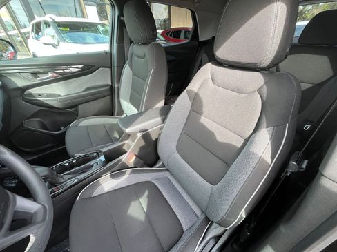 Used 2025 Chevrolet TrailBlazer LT image 37