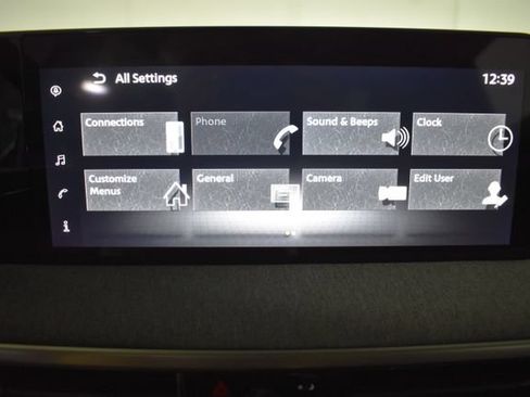 Certified 2025 Nissan Kicks SV AWD/4WD image 18