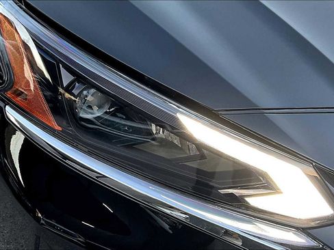 New 2025 Nissan Altima 2.5 S image 18