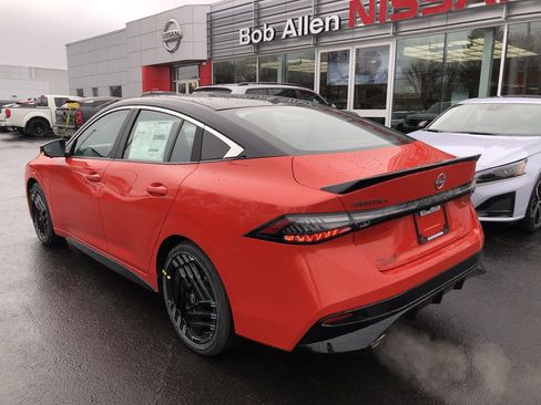 New 2026 Nissan Sentra SR w/ SR Premium Package image 12