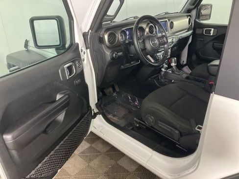 Used 2021 Jeep Wrangler Sport S image 9